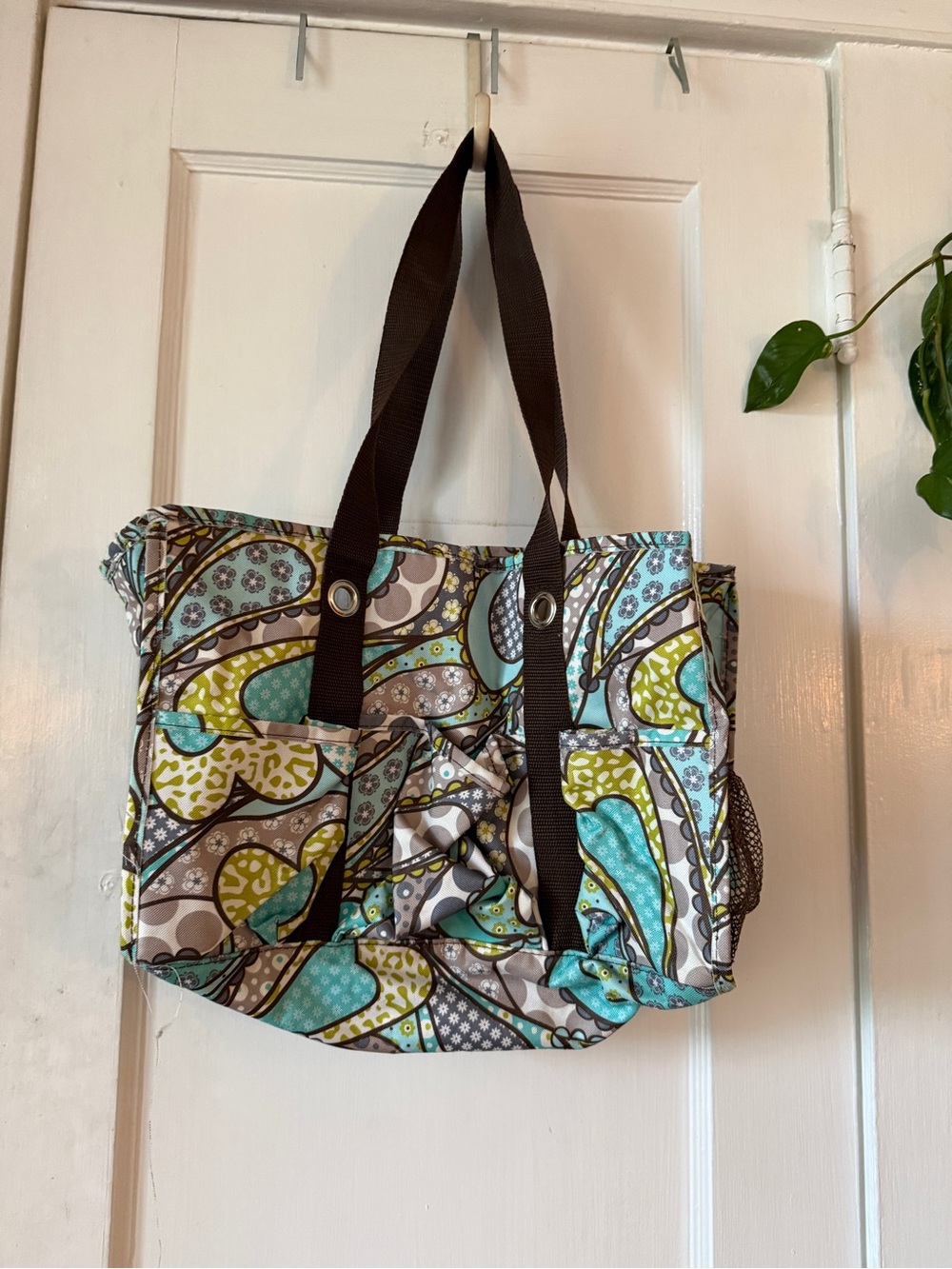 Thirty one Quilted Paisley Tote in Teal, Gray & Brown - Picture 10 of 11